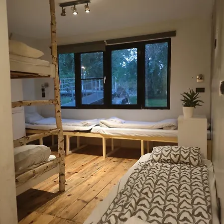 Hostel Arkabarka Floating Belgrade