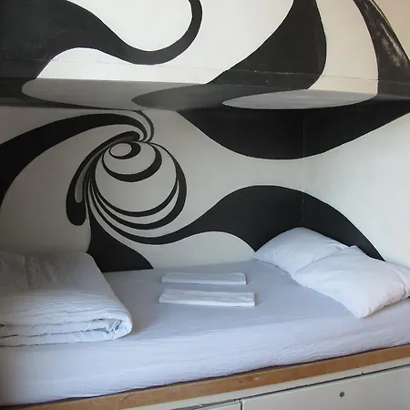 Hostel Arkabarka Floating *