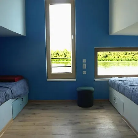 Hostel Arkabarka Floating *