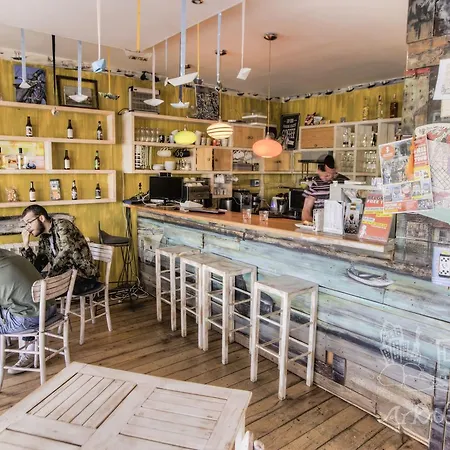 Hostel Arkabarka Floating *