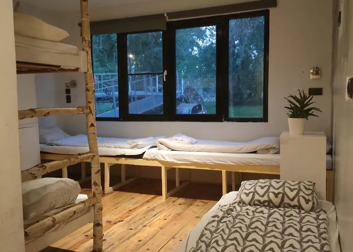 Hostel Arkabarka Floating Belgrado