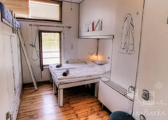 Hostel Arkabarka Floating