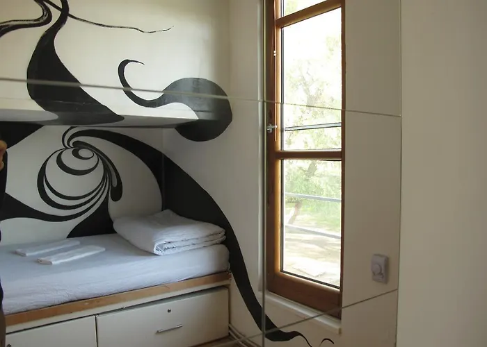 Hostel Arkabarka Floating Belgrade