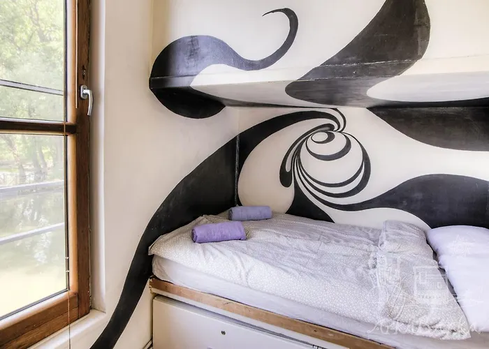 Hostel Arkabarka Floating *